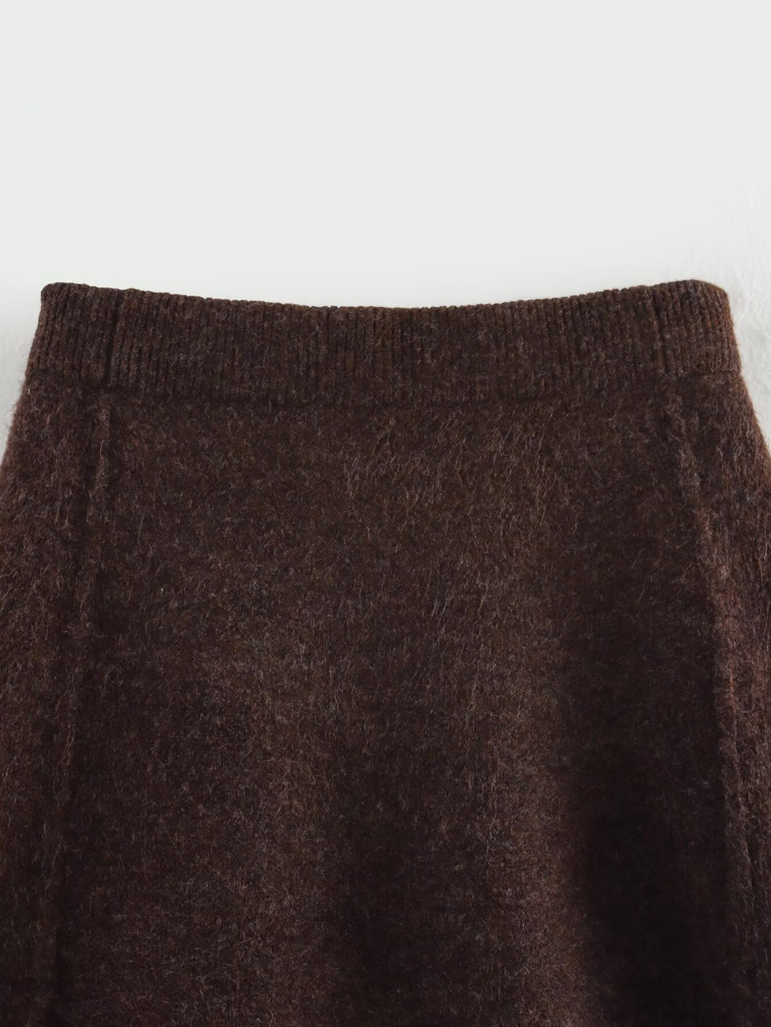Strickset mit Strickjacke und A-Linien Rock